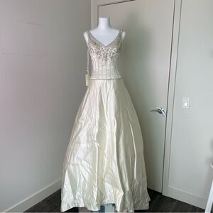 Anne Barge Ivory/Pearl wedding dress